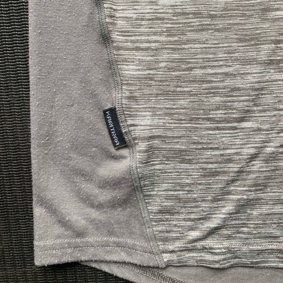 KARI TRAA Running/Yoga t-shirt - Women’s S/P - Picture 6 of 8